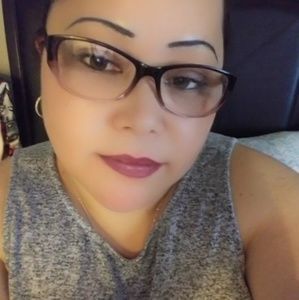 Meet your Posher, Vera